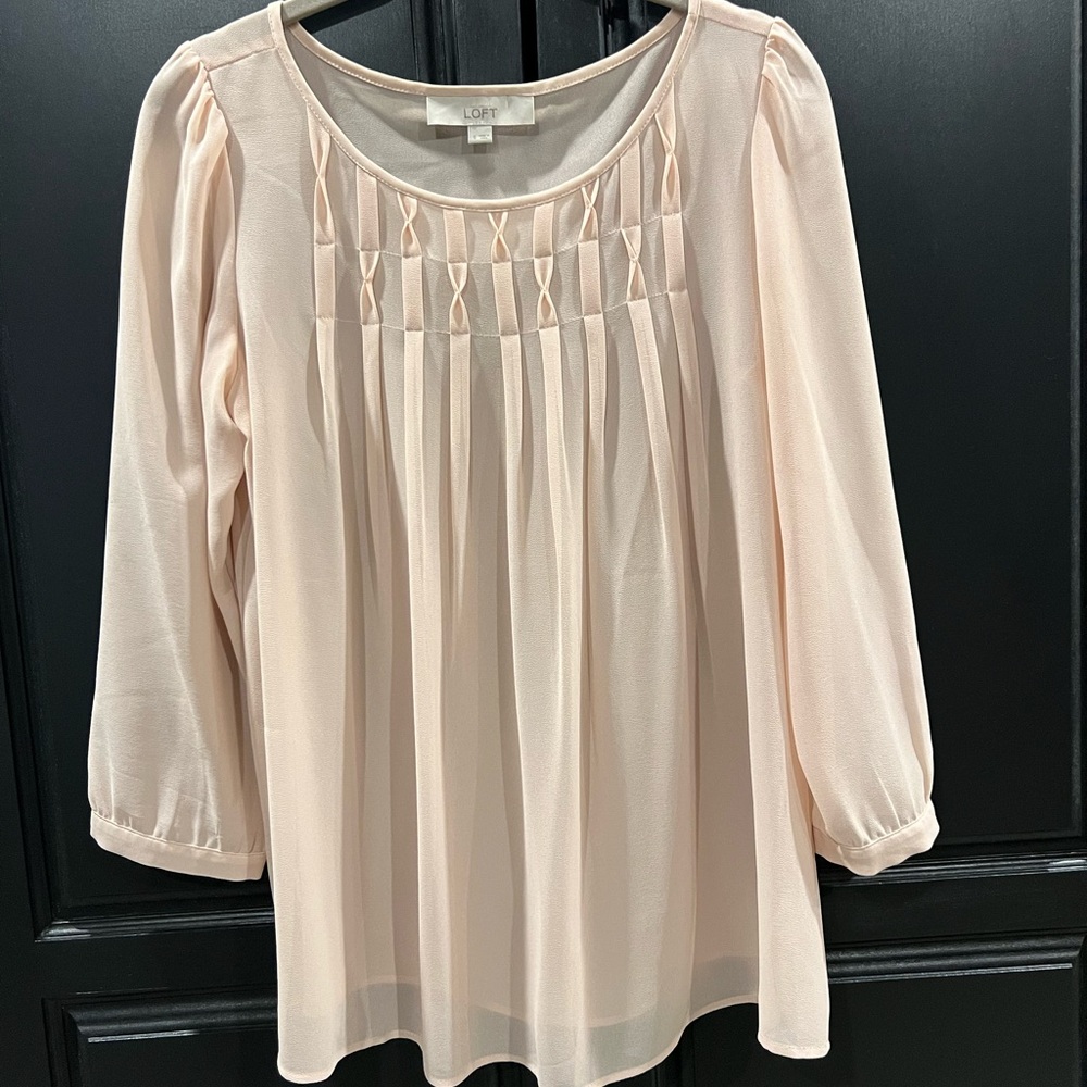 LOFT Women's Blush Pleated Blouse